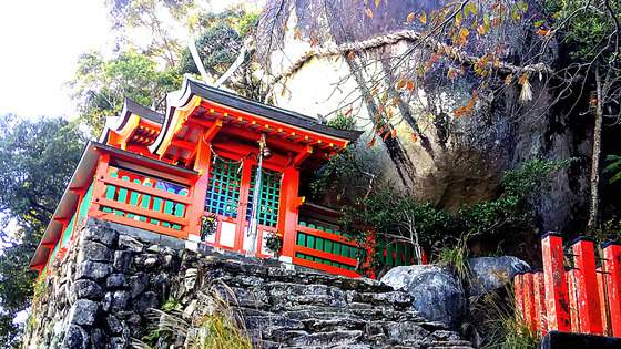 紀伊半島一周 ：神倉神社とゴトビキ岩