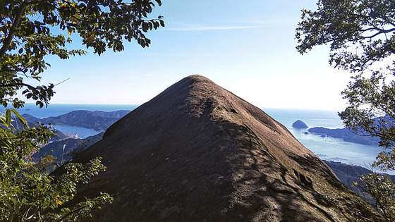 【爽快すぎる像の背】三重県便石山の絶景スポットが最高！だけど登山道は意外とハード