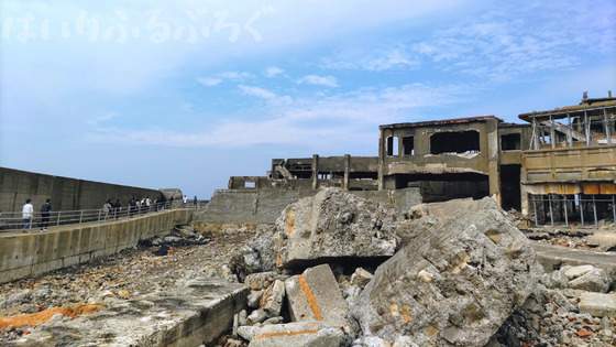 【まるでラピュタ】ツアーで廃墟が見どころの世界遺産「軍艦島（端島）」に訪れた感想